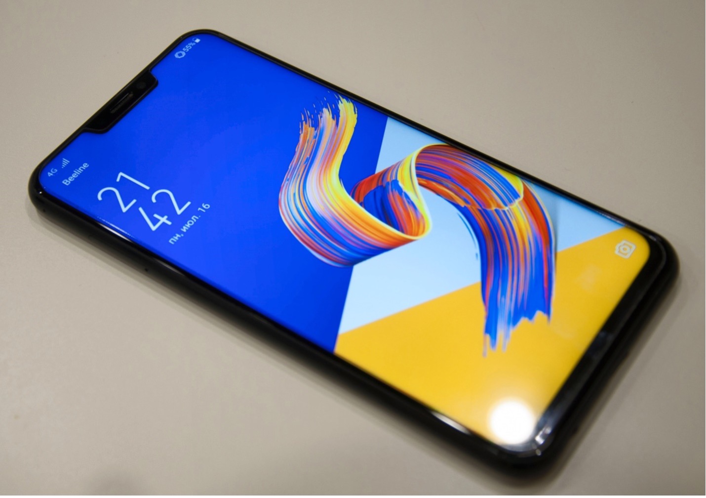 Asus ZenFone 5 Z — обзор